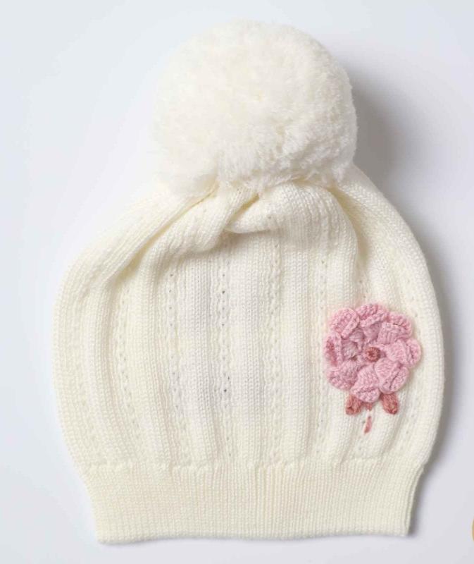 CAPPELLO CON POMPON E FIORE RICAM. A MANO IN RILIEVO - NEONATA - LANA 100% - Marlù IS1071