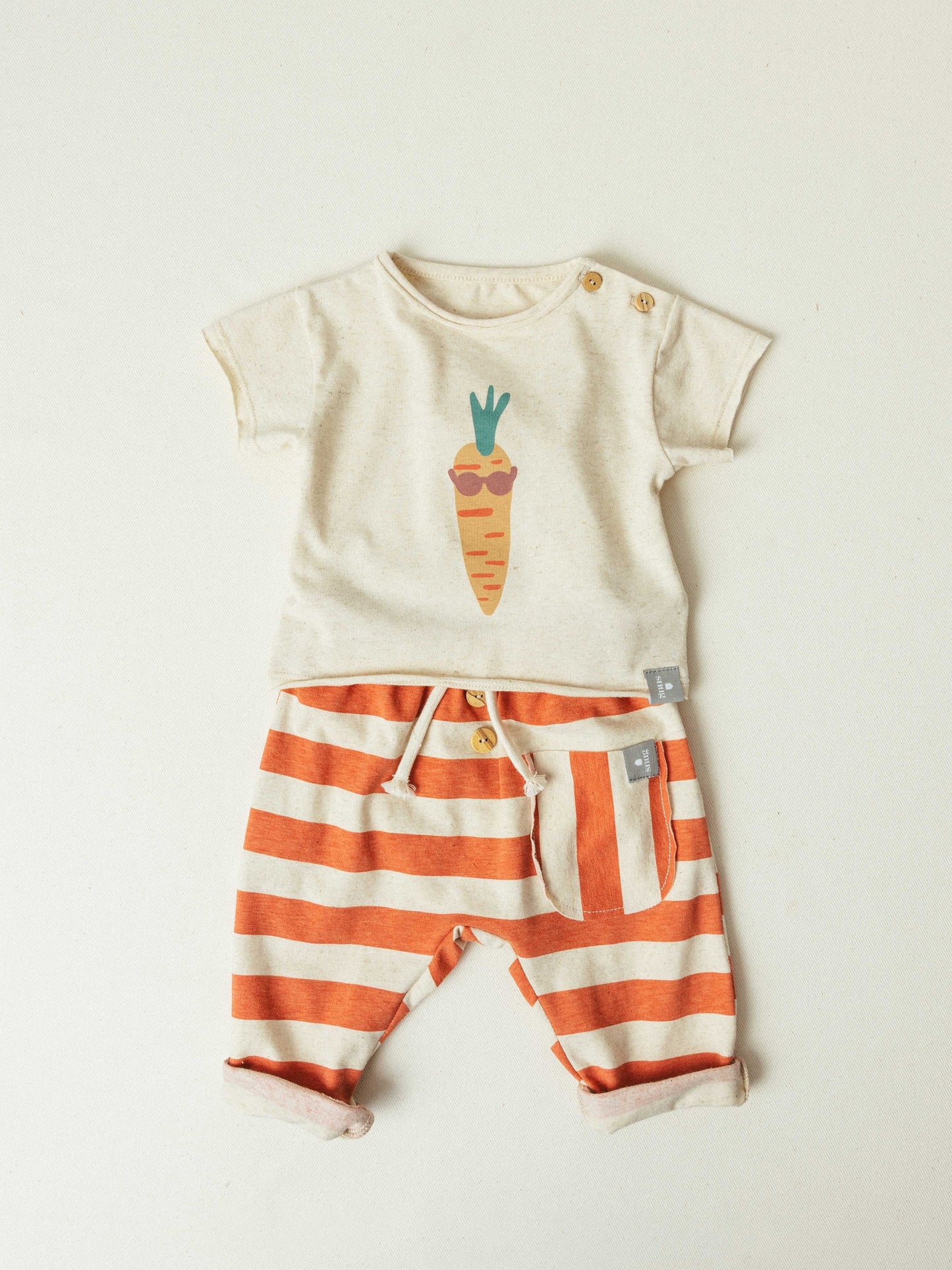 6S012 - T-SHIRT - SNUG