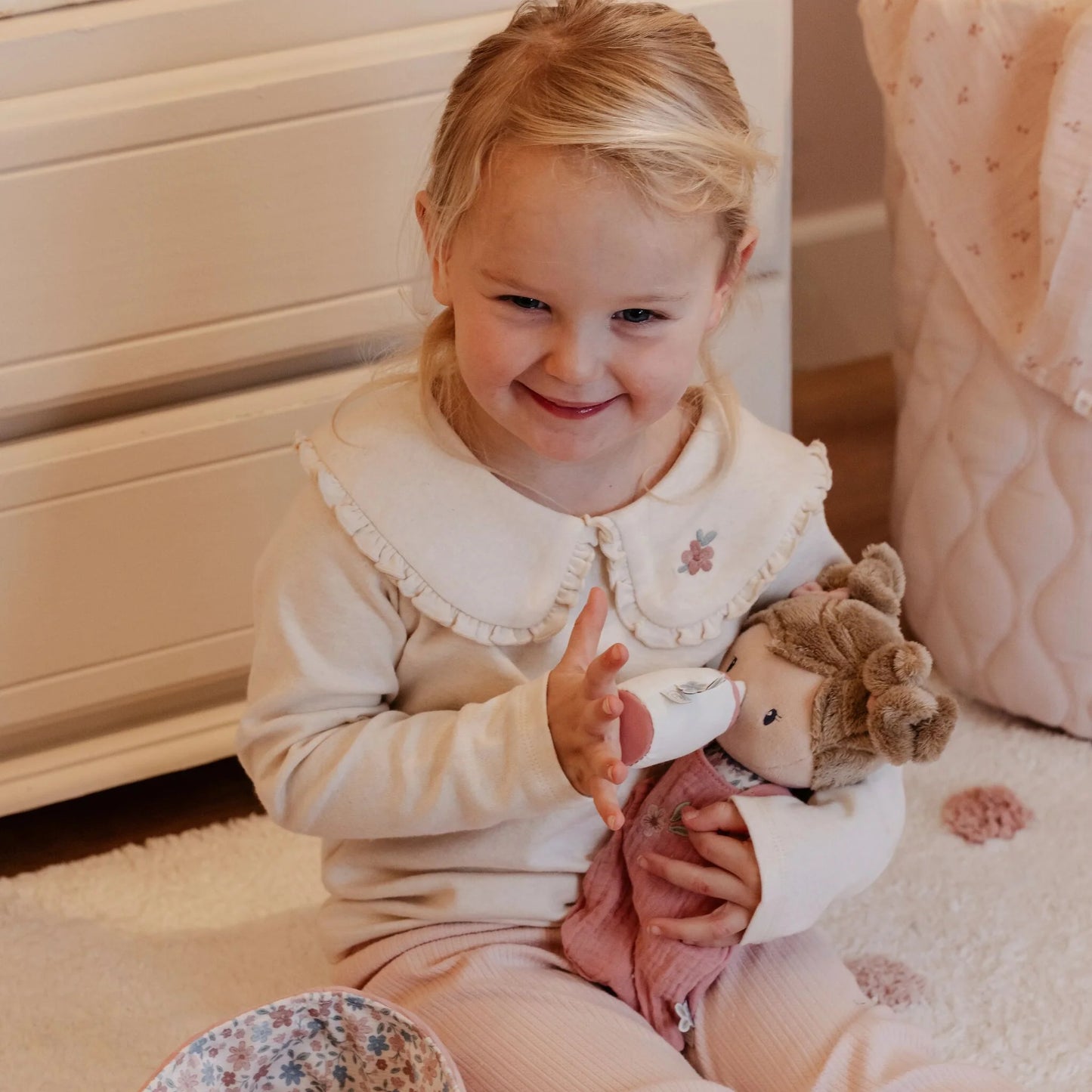 bambola giulia con culla - accessori -  - LITTLE DUTCH LD4680
